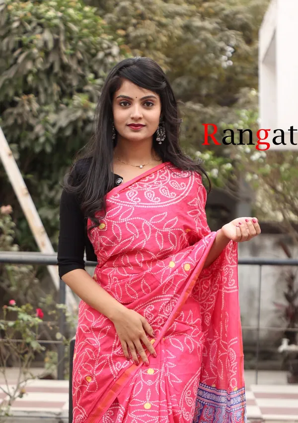 Handicraft_Women's_Bandhani_Print_Pure_Soft_Cotton_Saree_With_Zari_Border_And_Blouse_Piece_Rangat_Pink_With_Blouse_Piece
